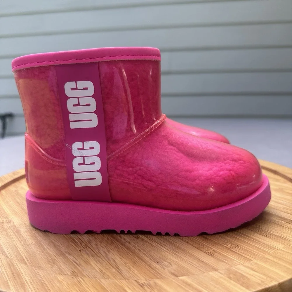 UGG Classic Clear Mini II Kids Boots Waterproof Little Girls Size 10 Pink
